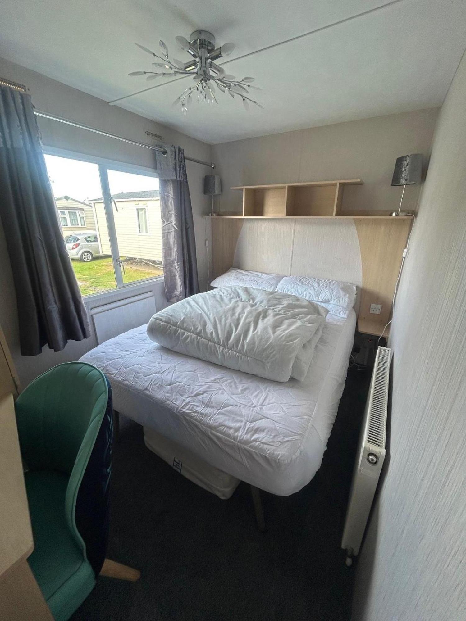6 Berth Caravan For Hire By The Beach In Heacham, Norfolk Ref 21038C ภายนอก รูปภาพ